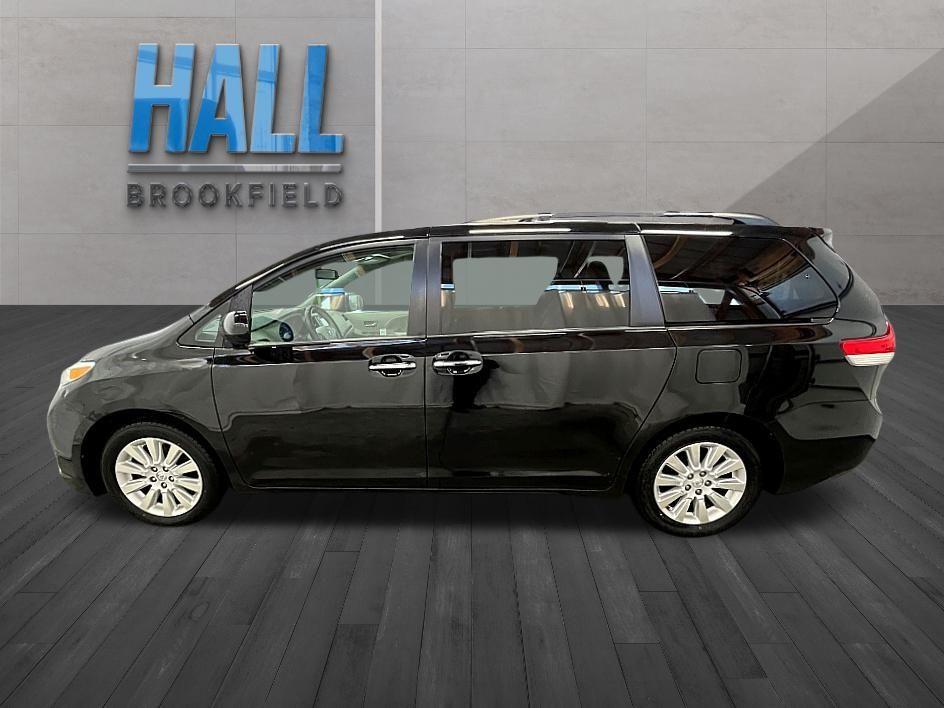 used 2013 Toyota Sienna car, priced at $11,495