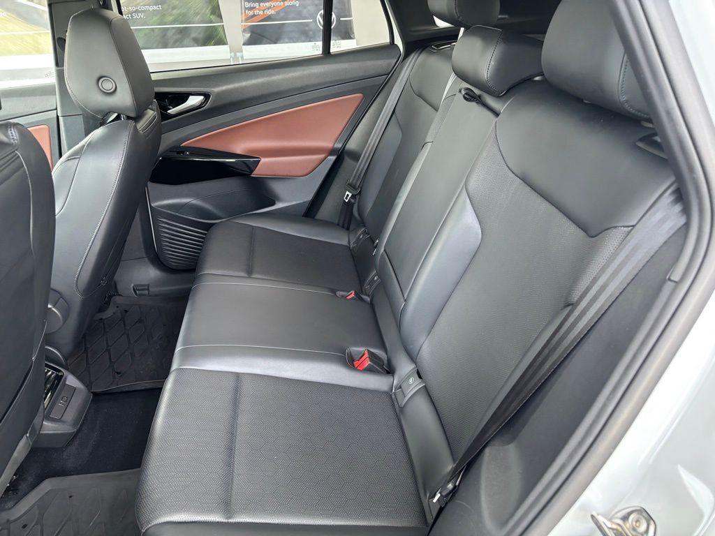 used 2021 Volkswagen ID.4 car, priced at $20,991