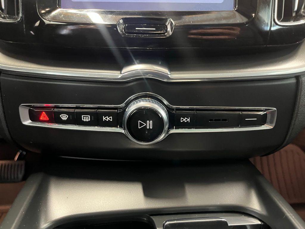 used 2024 Volvo XC60 car, priced at $34,993