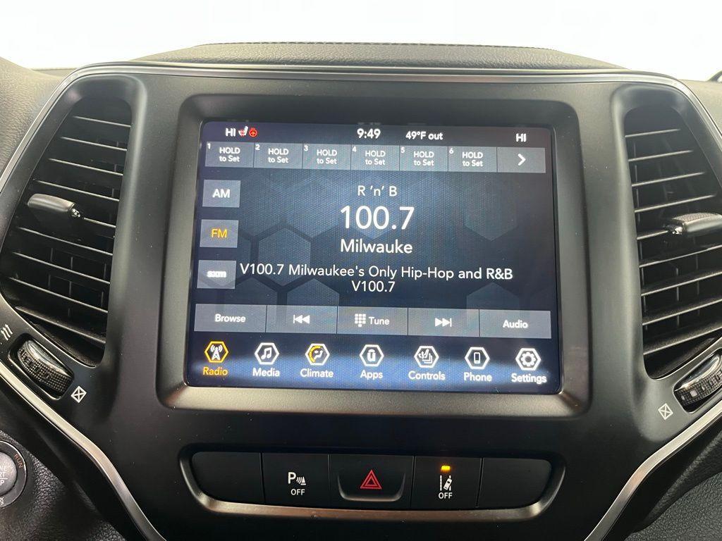 used 2021 Jeep Cherokee car, priced at $20,991