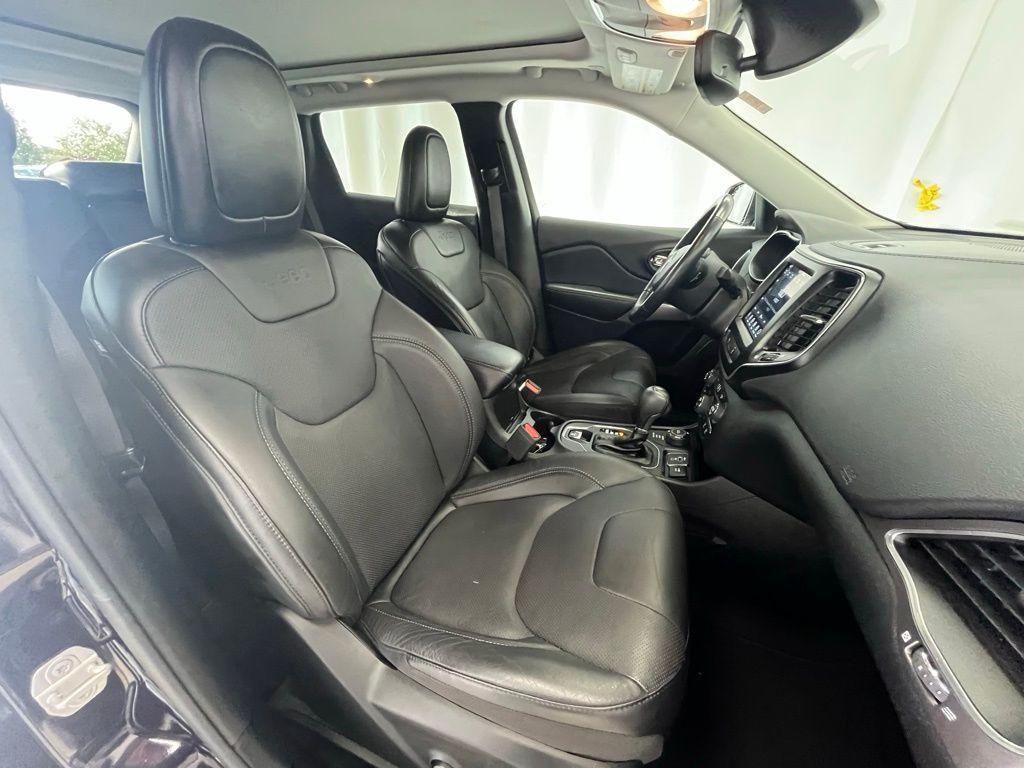 used 2021 Jeep Cherokee car, priced at $20,991