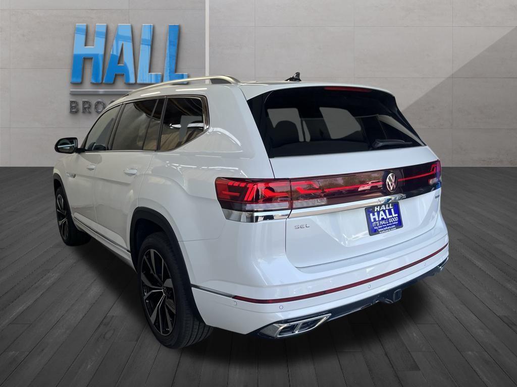 new 2025 Volkswagen Atlas car, priced at $50,553