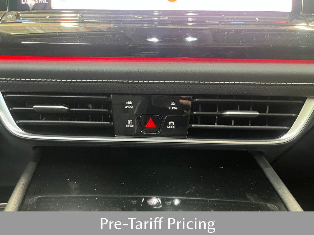 new 2025 Volkswagen Atlas car, priced at $52,053