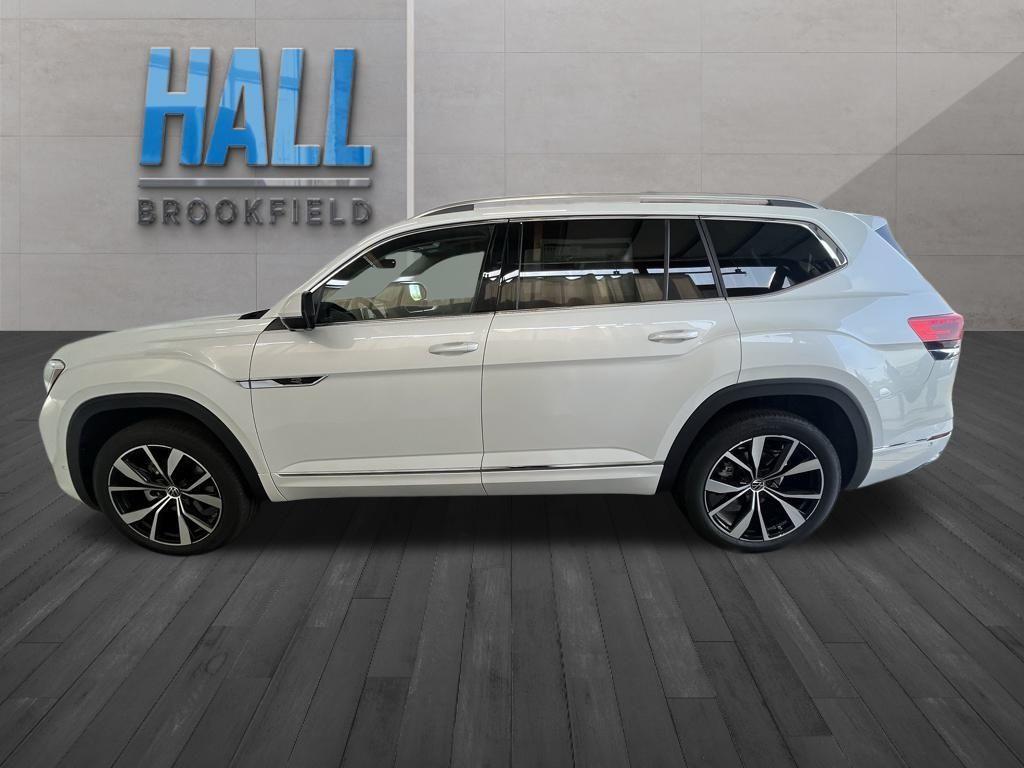 new 2025 Volkswagen Atlas car, priced at $50,553