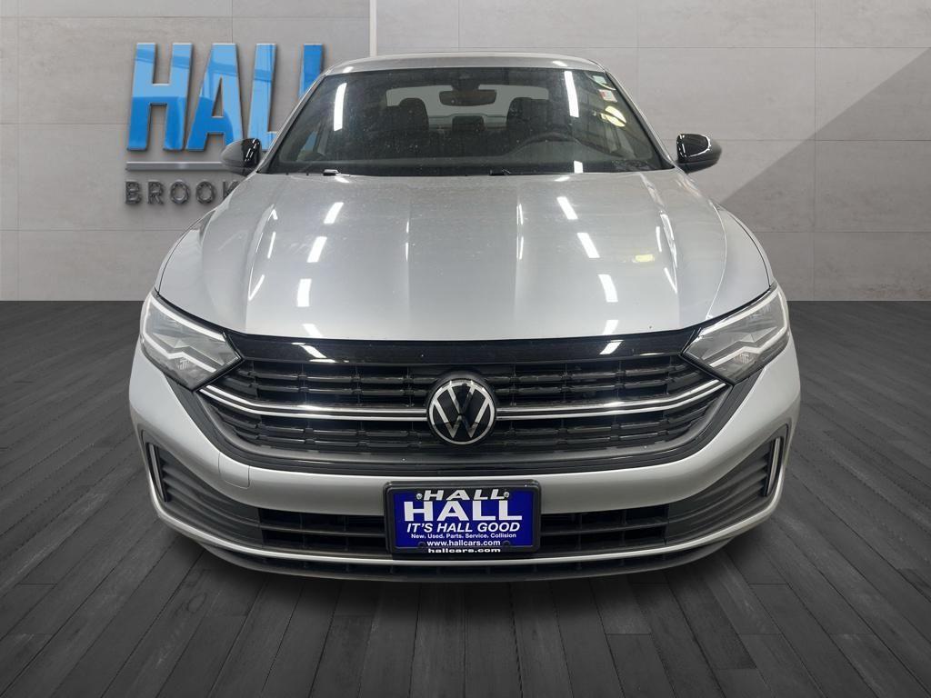 used 2024 Volkswagen Jetta car, priced at $23,991