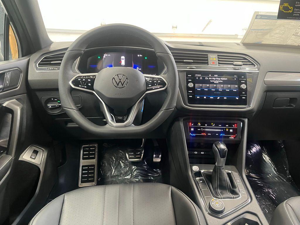 new 2024 Volkswagen Tiguan car, priced at $32,479