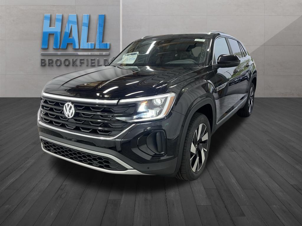new 2025 Volkswagen Atlas Cross Sport car, priced at $45,301