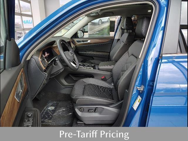 new 2025 Volkswagen Atlas car