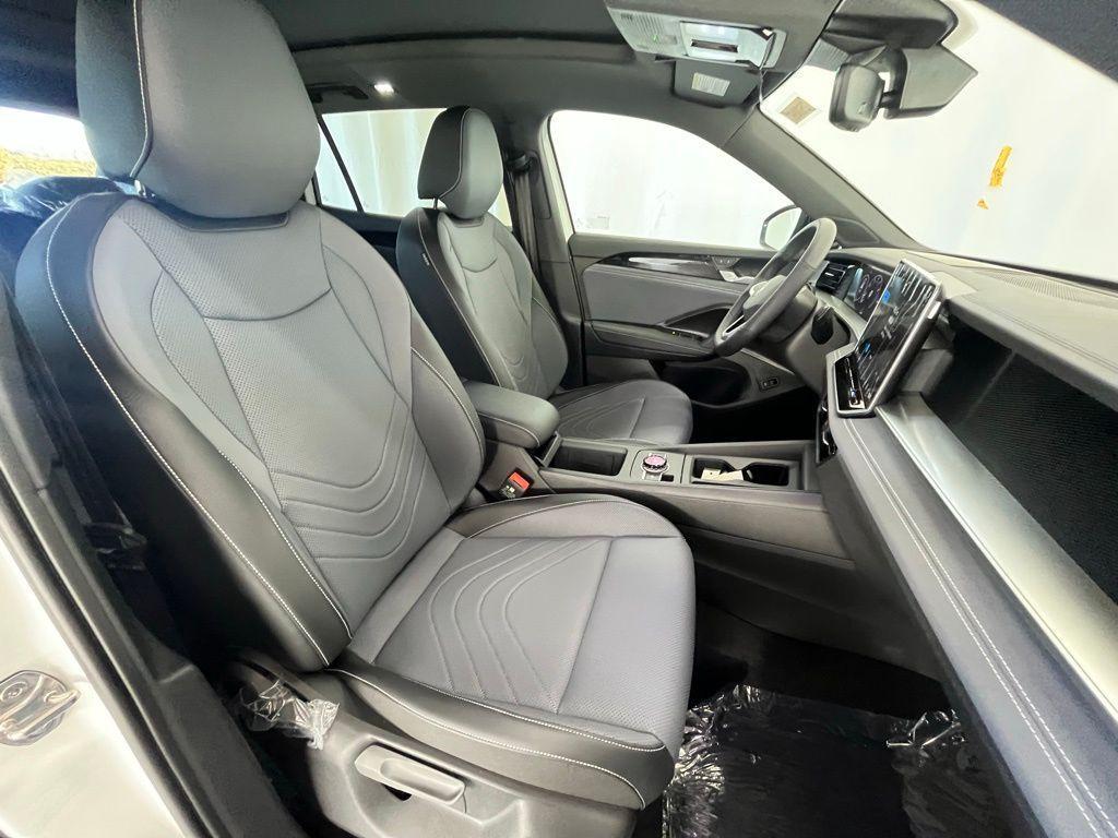 new 2026 Volkswagen Tiguan car, priced at $39,486