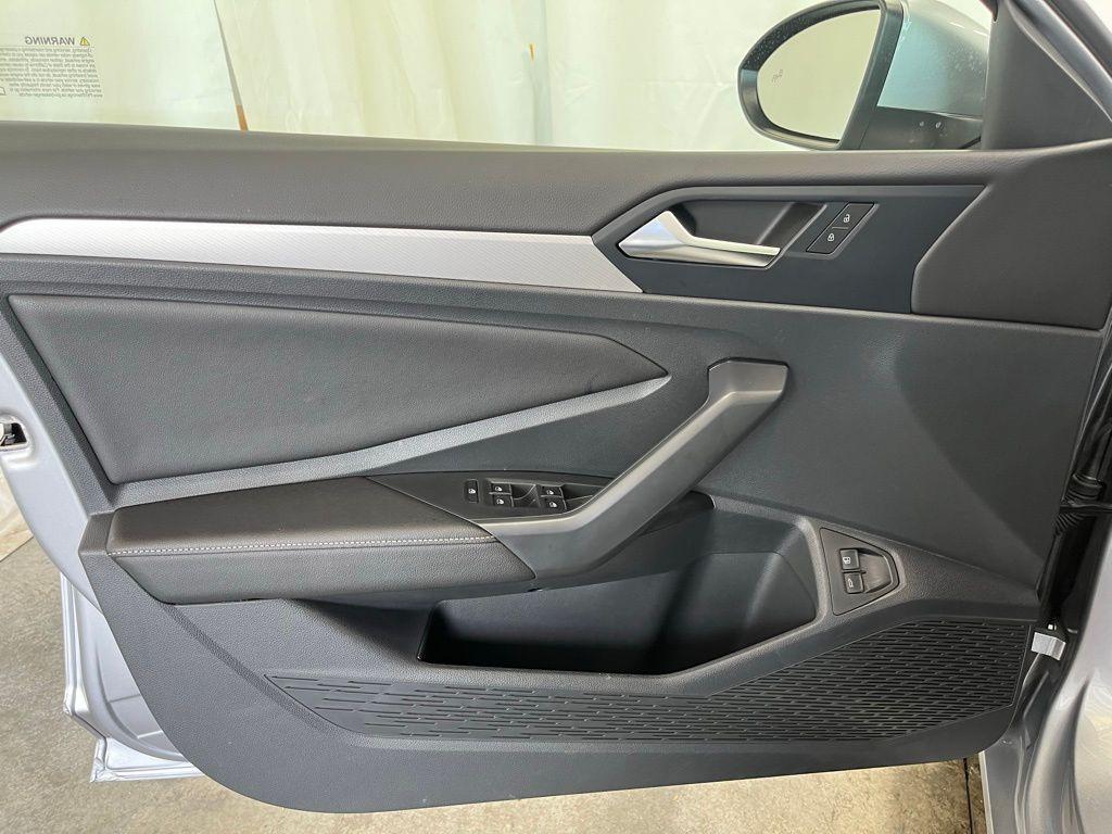 used 2024 Volkswagen Jetta car, priced at $20,991