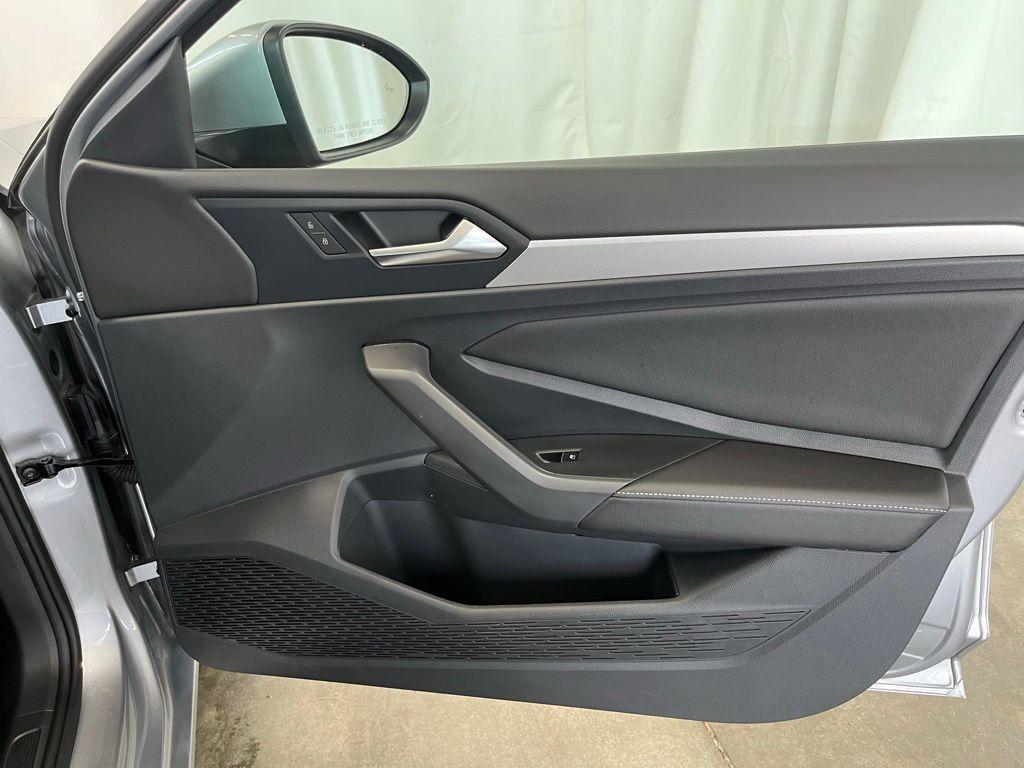 used 2024 Volkswagen Jetta car, priced at $20,991