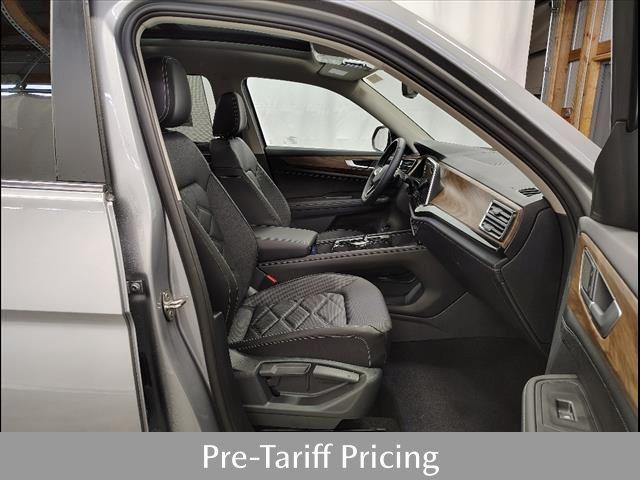 new 2025 Volkswagen Atlas car, priced at $44,778