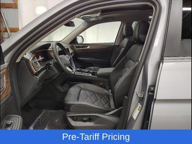 new 2025 Volkswagen Atlas car, priced at $44,278
