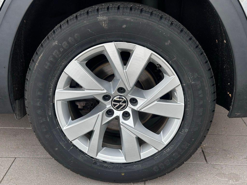used 2021 Volkswagen Atlas Cross Sport car, priced at $26,992