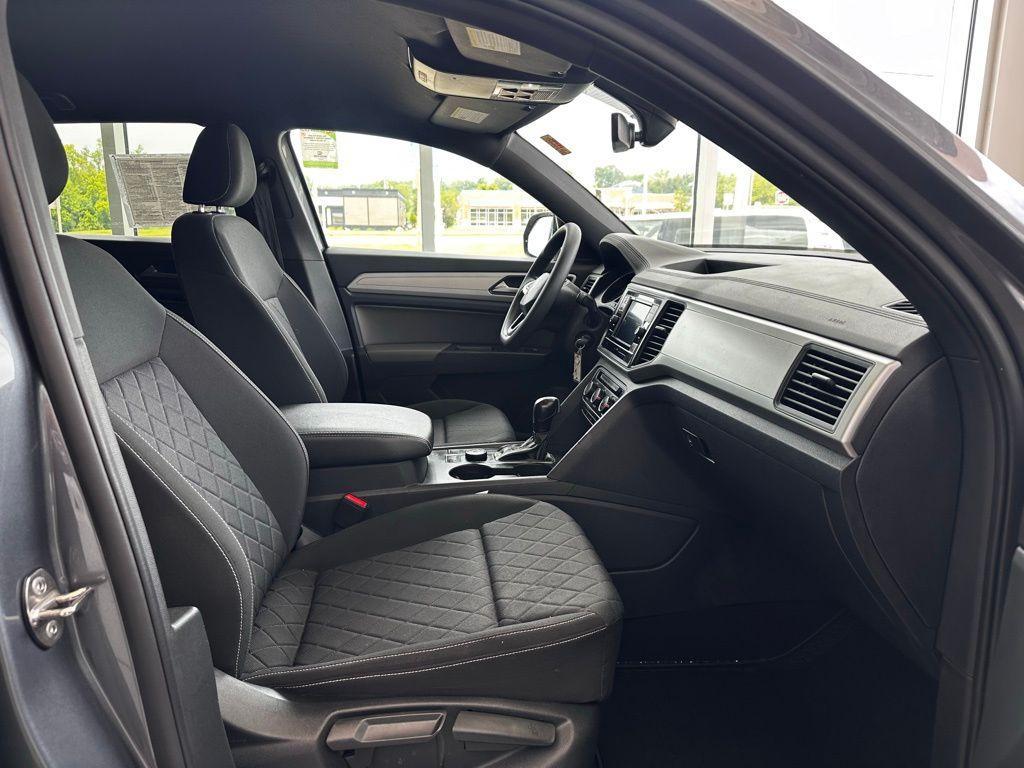 used 2021 Volkswagen Atlas Cross Sport car, priced at $26,992