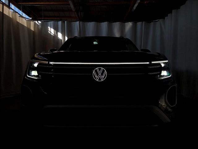 used 2023 Volkswagen Atlas car, priced at $40,993