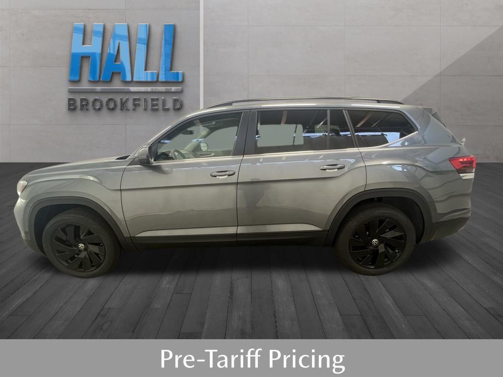 new 2025 Volkswagen Atlas car, priced at $43,321