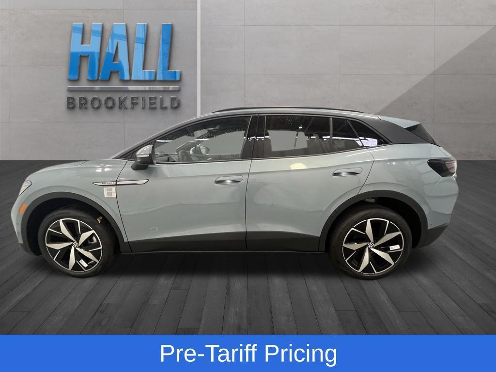 new 2025 Volkswagen ID.4 car, priced at $49,957