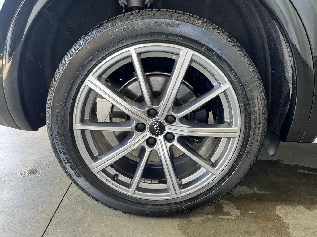 used 2023 Audi SQ5 car, priced at $43,992