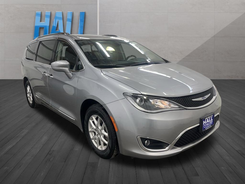 used 2020 Chrysler Pacifica car, priced at $21,492