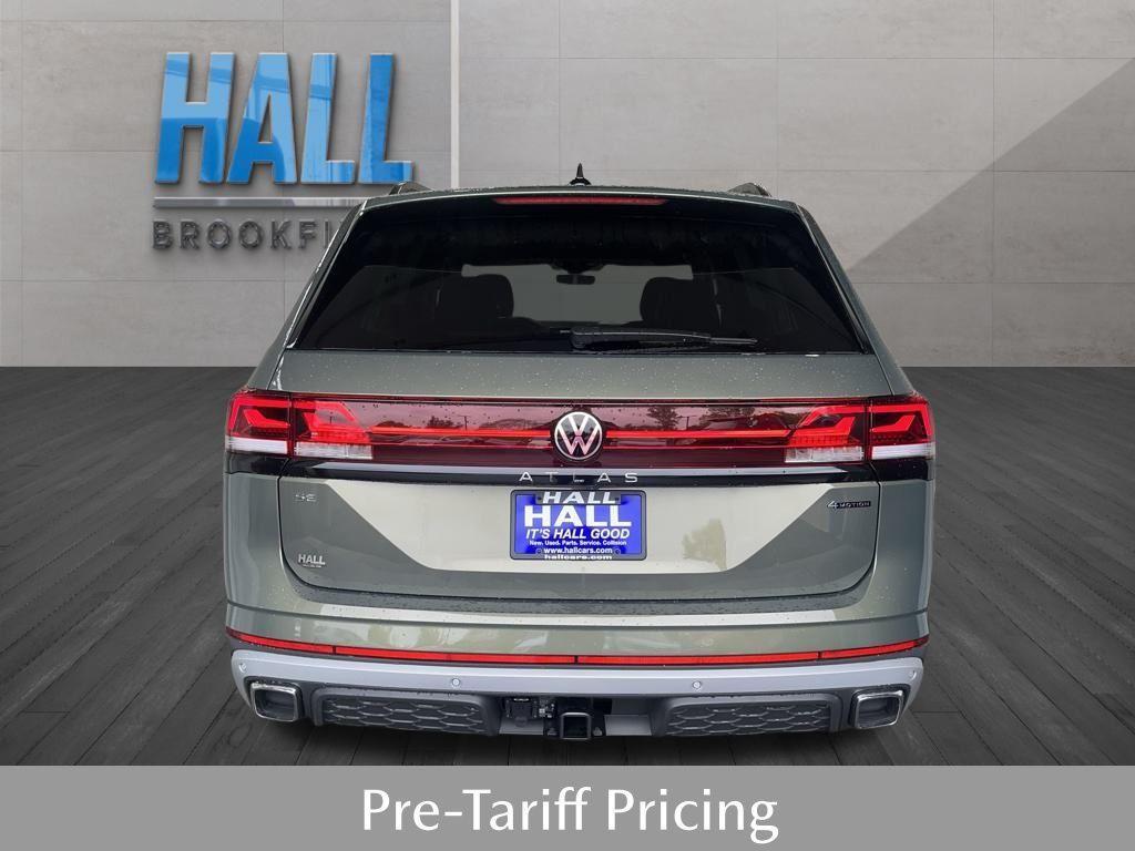 new 2025 Volkswagen Atlas car, priced at $45,111