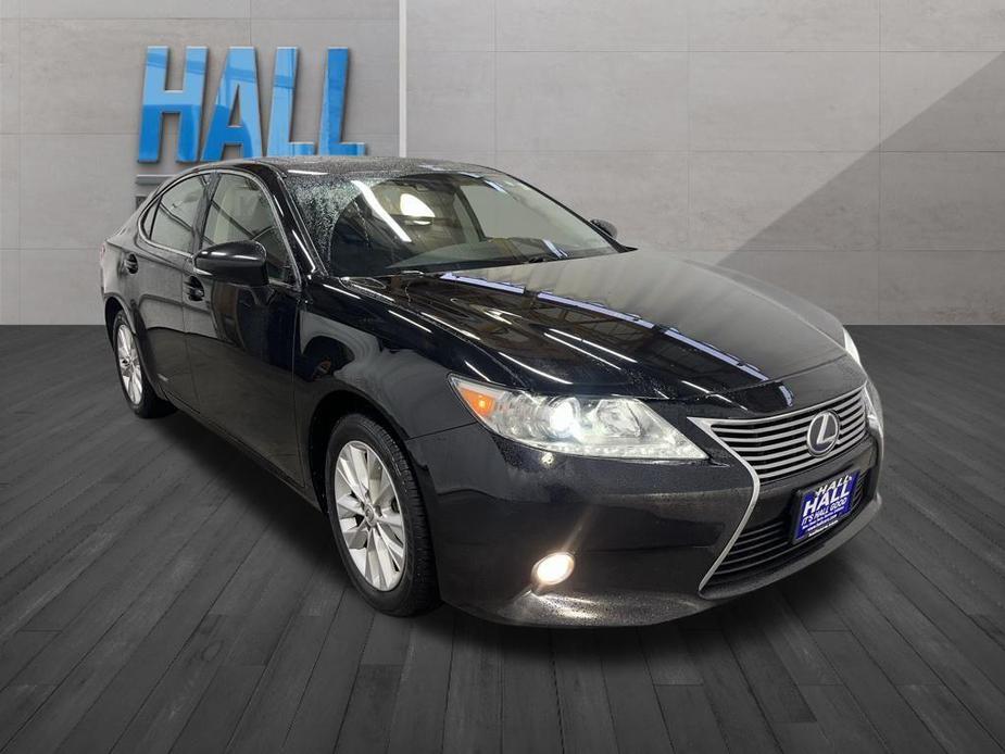 used 2013 Lexus ES 300h car, priced at $14,990