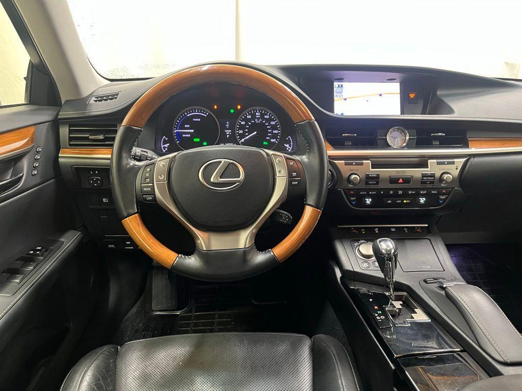 used 2013 Lexus ES 300h car, priced at $14,990