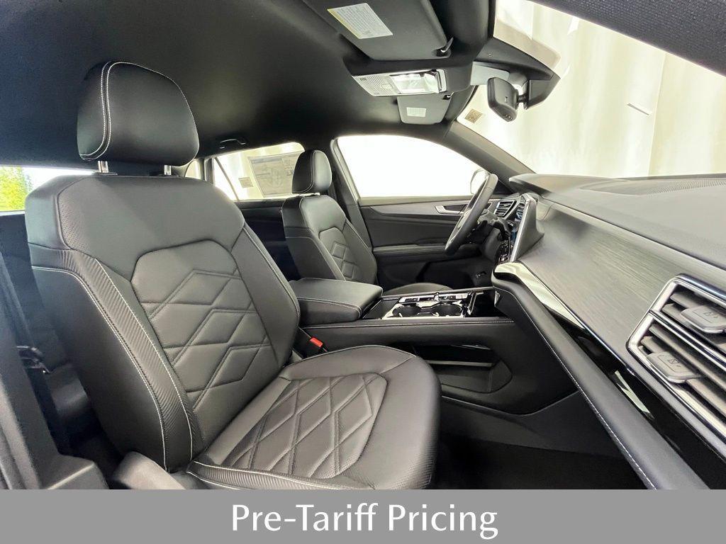 new 2025 Volkswagen Atlas Cross Sport car, priced at $43,565