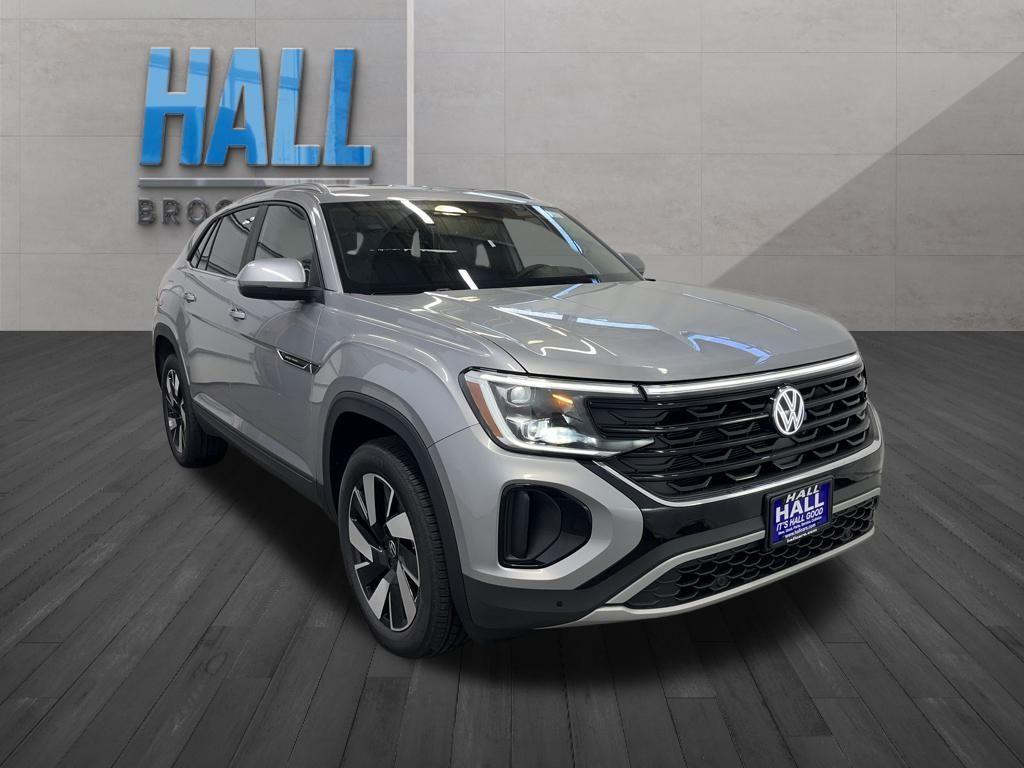 new 2025 Volkswagen Atlas Cross Sport car, priced at $41,815