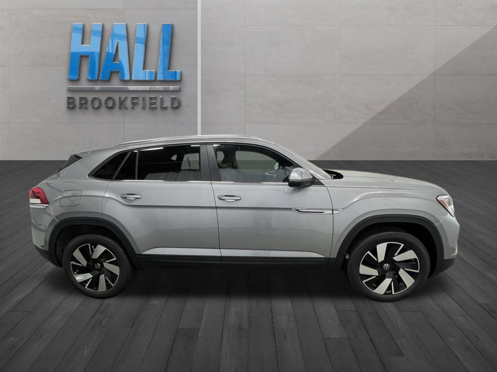 new 2025 Volkswagen Atlas Cross Sport car, priced at $41,815