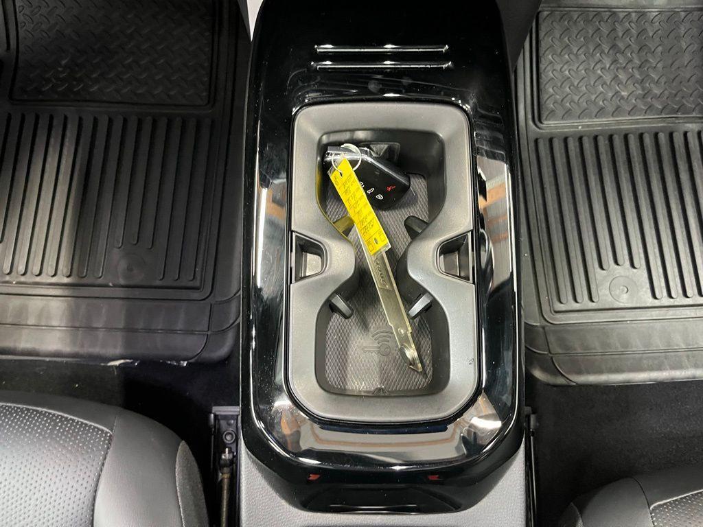 used 2021 Volkswagen ID.4 car, priced at $24,592
