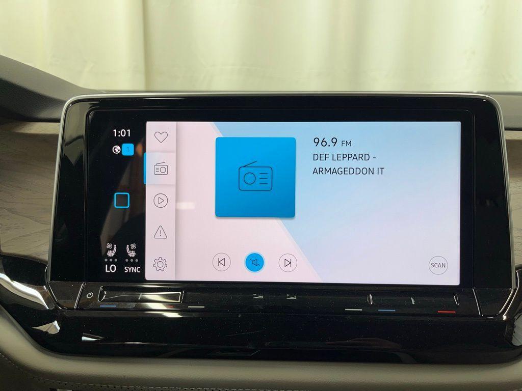 used 2024 Volkswagen Atlas car, priced at $37,991