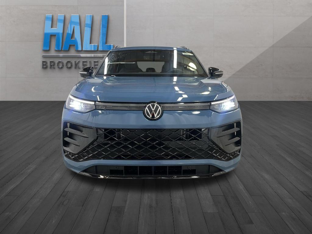 new 2025 Volkswagen Tiguan car, priced at $37,453