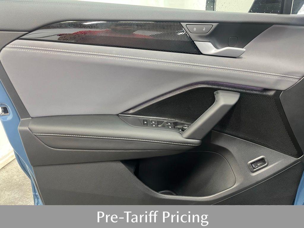 new 2025 Volkswagen Tiguan car, priced at $39,536