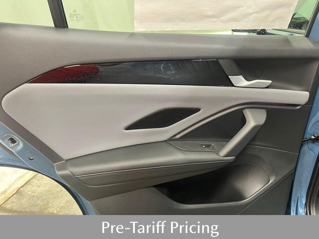 new 2025 Volkswagen Tiguan car, priced at $39,536