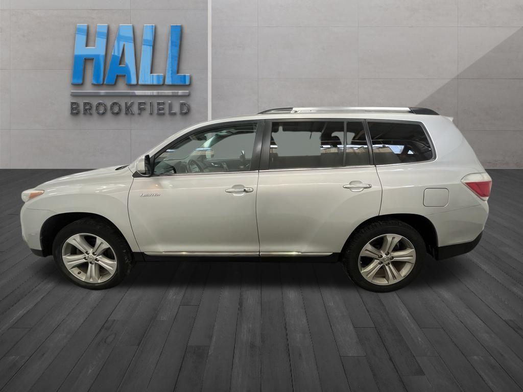 used 2012 Toyota Highlander car, priced at $9,991