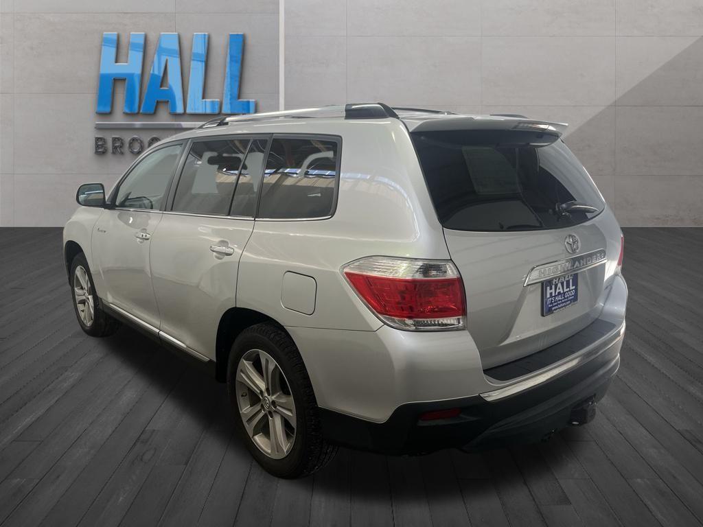 used 2012 Toyota Highlander car, priced at $9,991