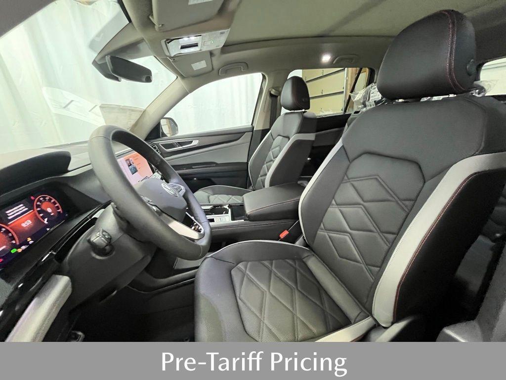 new 2025 Volkswagen Atlas car, priced at $45,013