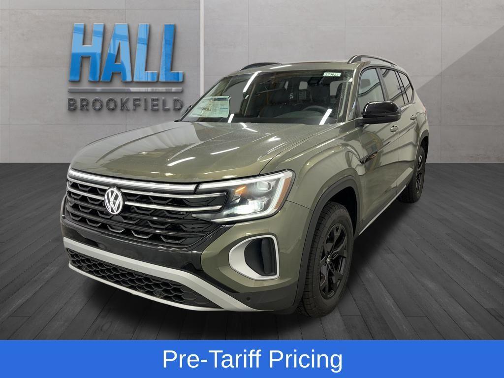 new 2025 Volkswagen Atlas car, priced at $44,513