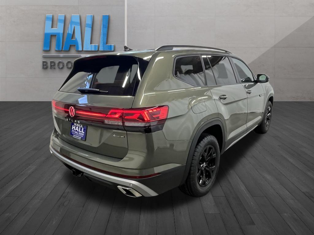 new 2025 Volkswagen Atlas car, priced at $43,513