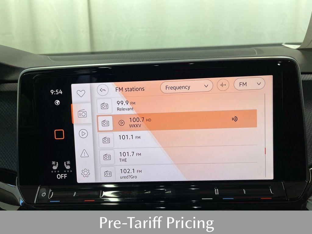 new 2025 Volkswagen Atlas car, priced at $45,013