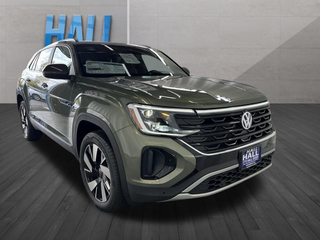 new 2026 Volkswagen Atlas Cross Sport car, priced at $48,416