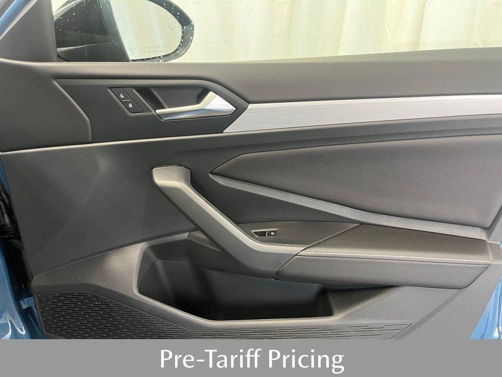 new 2025 Volkswagen Jetta car, priced at $25,024