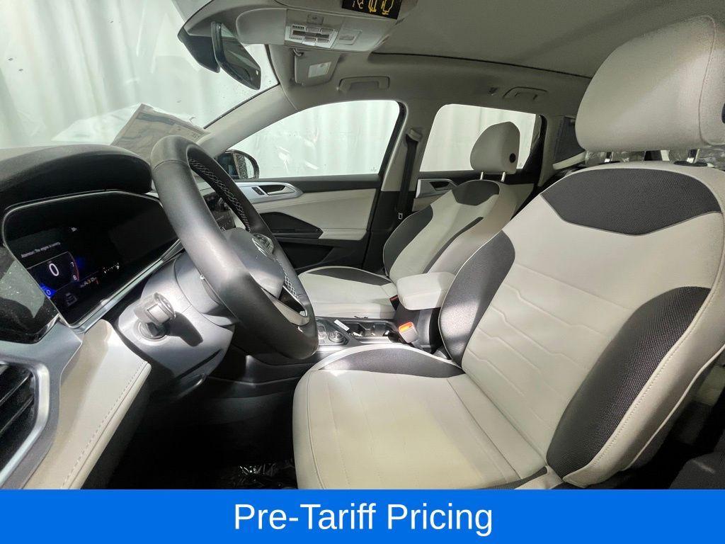 new 2025 Volkswagen Taos car, priced at $30,174