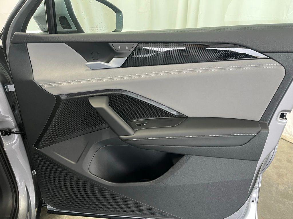 new 2026 Volkswagen Tiguan car, priced at $36,558