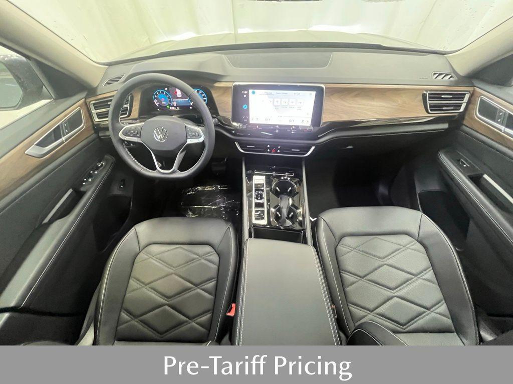 new 2025 Volkswagen Atlas car, priced at $44,353