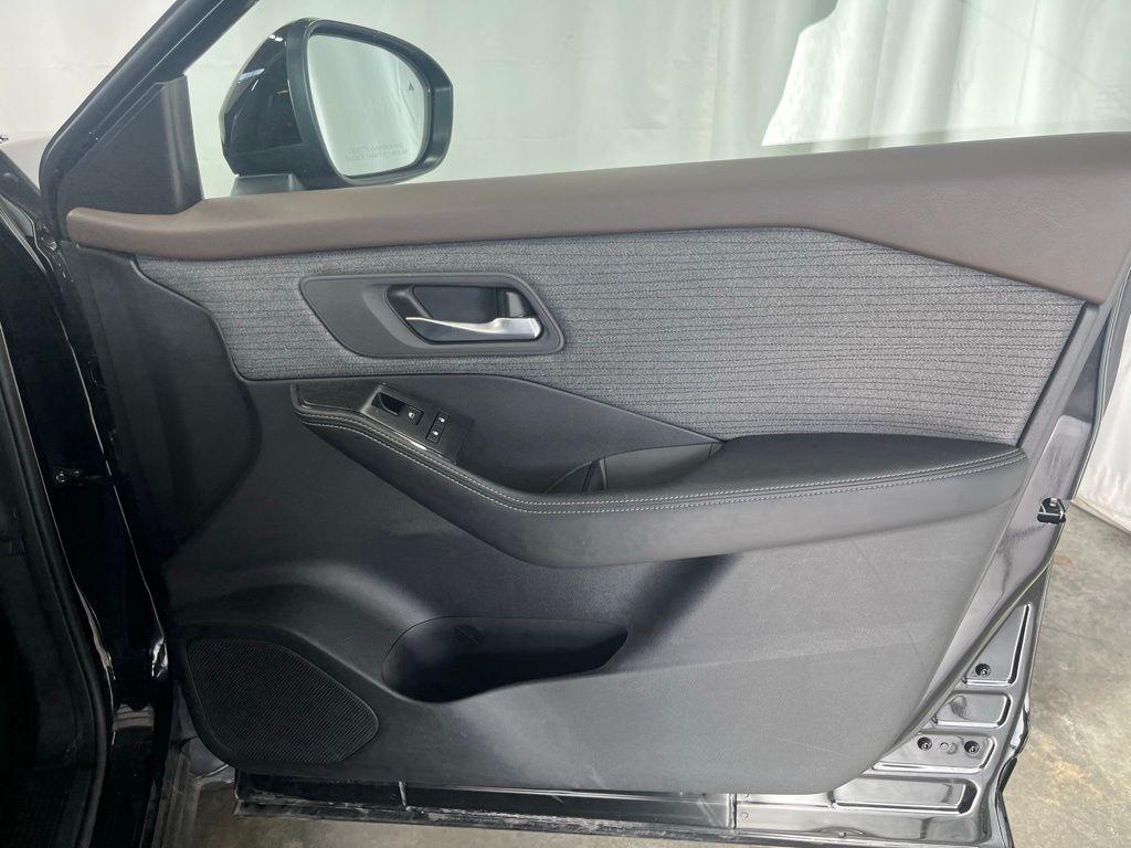 used 2023 Nissan Rogue car, priced at $21,991