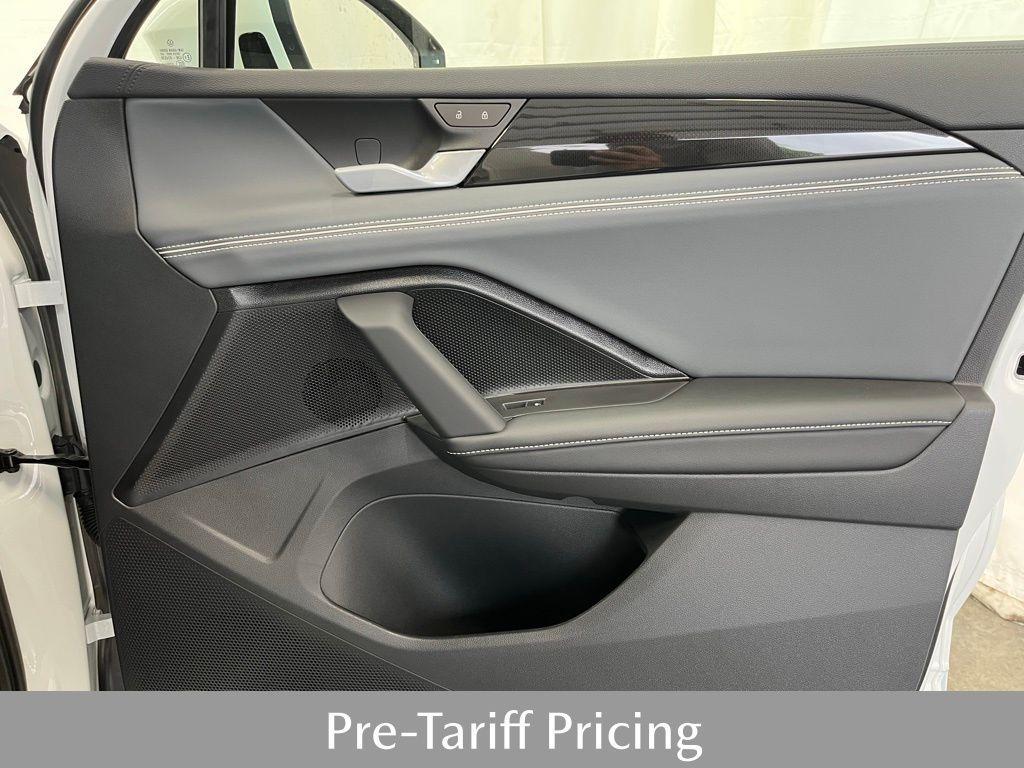 new 2025 Volkswagen Tiguan car, priced at $42,040