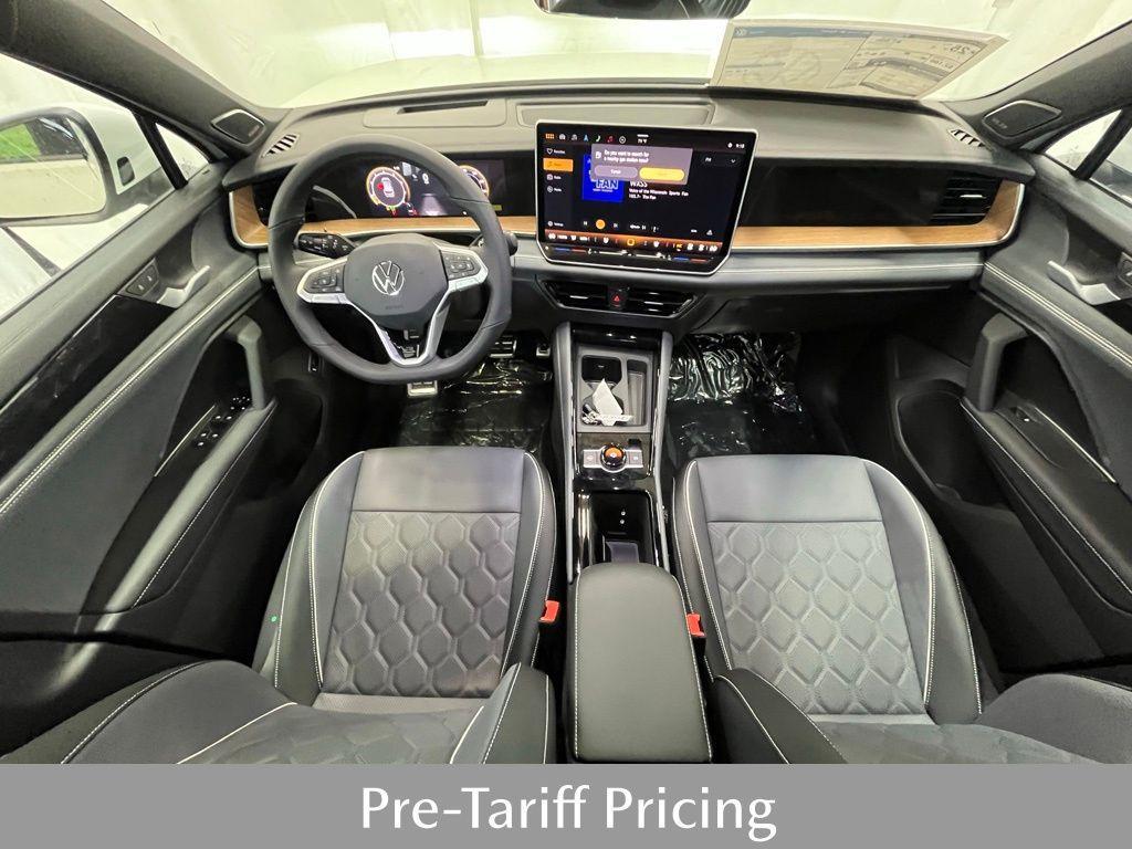 new 2025 Volkswagen Tiguan car, priced at $42,040
