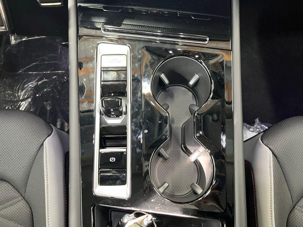 new 2026 Volkswagen Atlas car, priced at $47,459